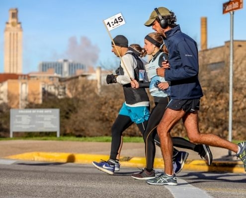 3M Half Marathon pacers pace runners on Jan. 20, 2019. This blog post introduces the 2020 pacing group.